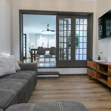 Holiday home Retreat *